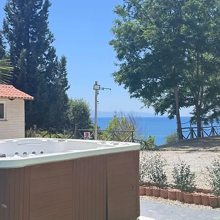 Valgiusi Aparthotel Capo Vaticano