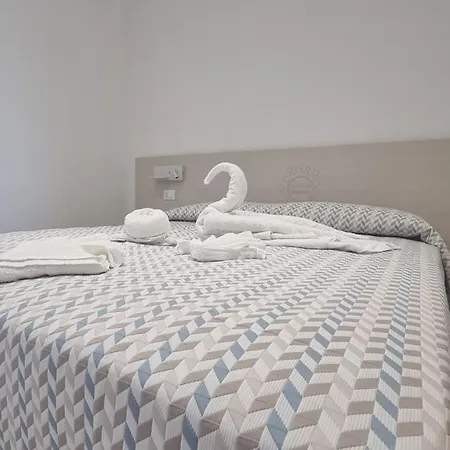 Valgiusi Apart Otel *