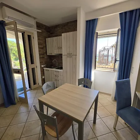 Valgiusi 4*